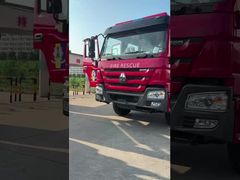 CAMION DE LUTTE CONTRE L'INCENDIE HOWO 12000L RÉSERVOIR D'EAU ET DE MOUSSE
