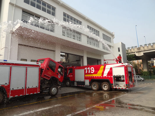 HOWO Heavy Emergency Fire Trucks 310HP 6x4 With 15000L Foam Tank