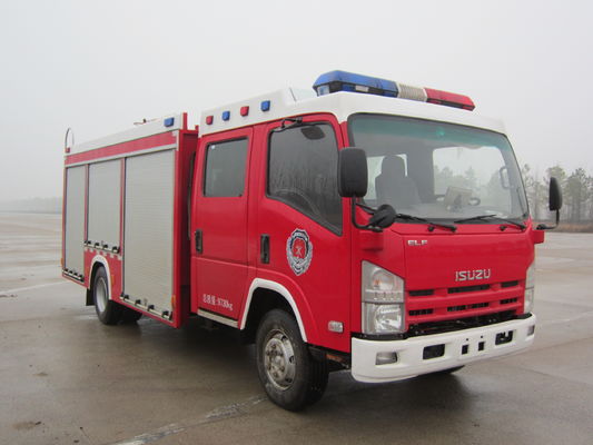 CHINE économique 190 HP ISUZU 4X2 camion de lutte contre l'incendie de mousse de 4000 litres