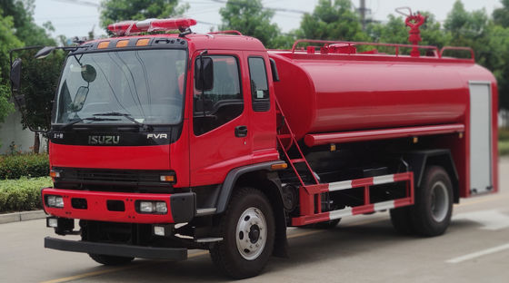 240HP 6 Wheeled Fire Truck With Water Tank 10T Multifunctional